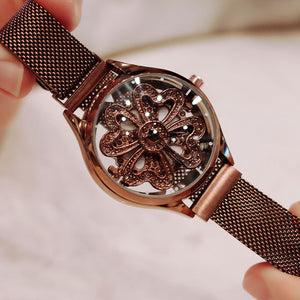 Trend simple rotated charm rhinestone turning round lucky four-leaf clover dial steel mesh belt women watches - FashionByTeresa