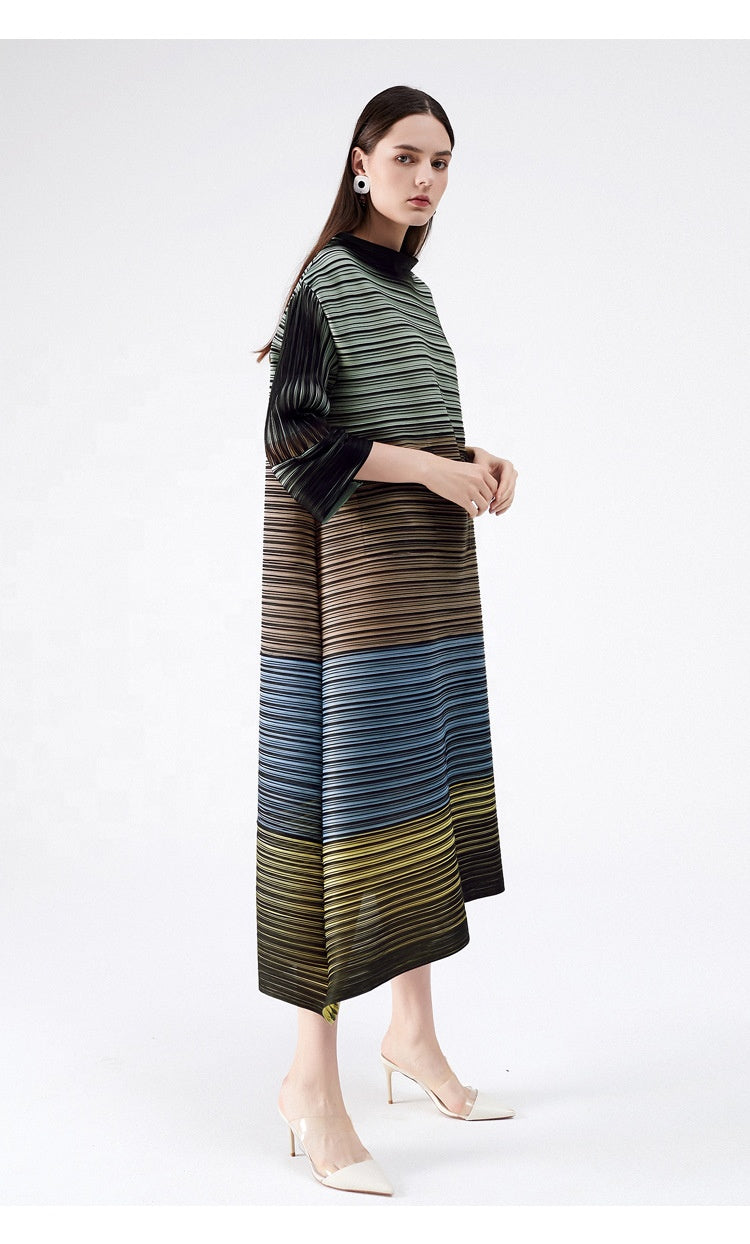 Elegant Vintage Pleated Loose Fit One Size Fits Most Midi Dress - FashionByTeresa