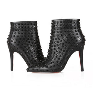 Black Elegant Rivet Ankle Pointed Toe Booties - FashionByTeresa