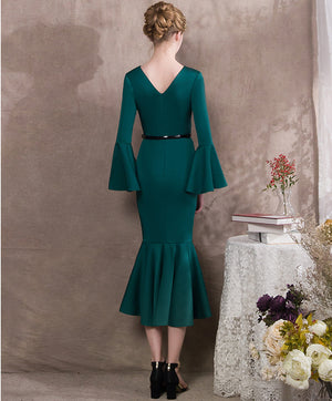 Green Elegant V-Neck Fishtail Evening Dress - FashionByTeresa