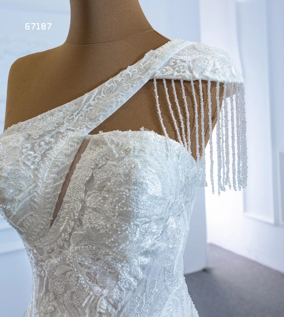 One Shoulder Mermaid Wedding Dress - FashionByTeresa
