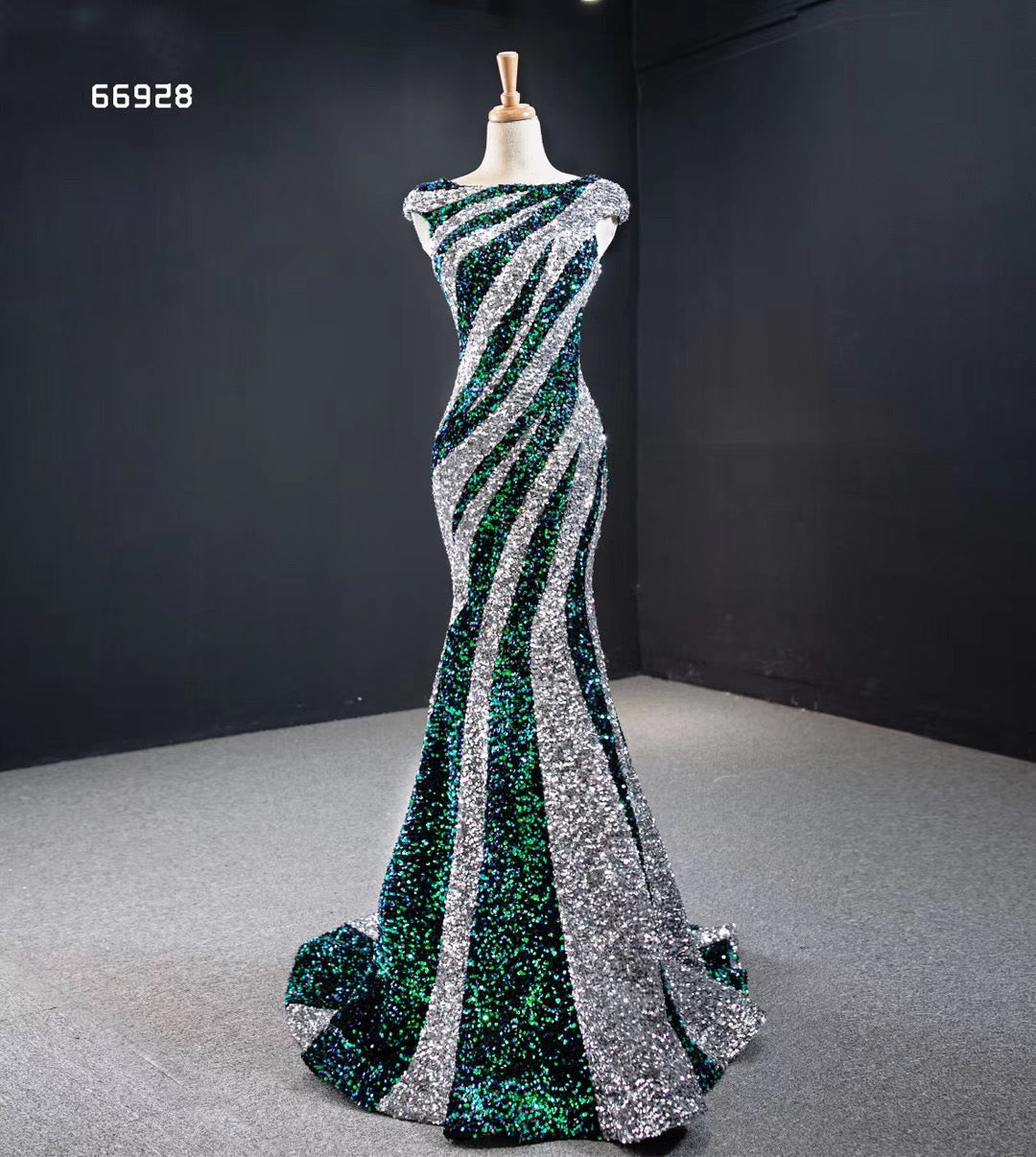 Green Sequins Fishtail Elegant Evening Ball Gown - FashionByTeresa